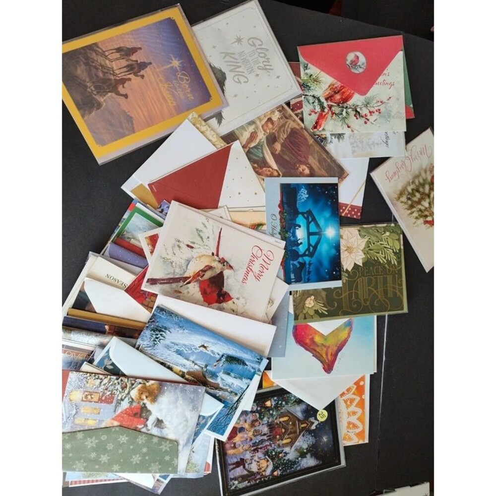 106 pcs Christmas holidays cards postcards envelopes set bundle
